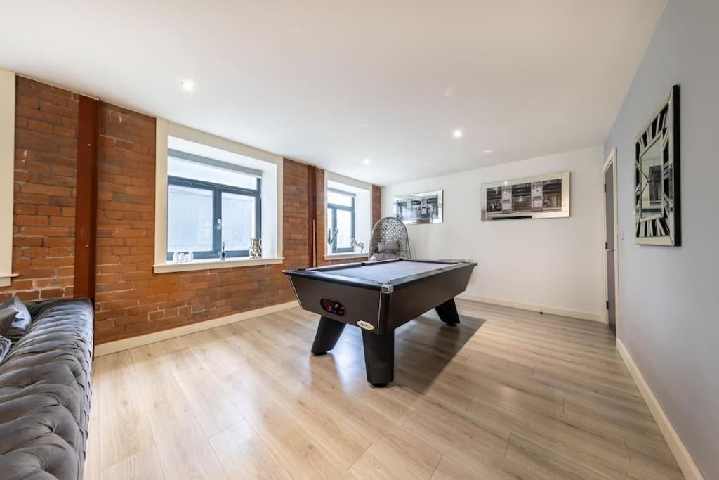 2 Bed Apartment With Pool Table Bradford (West Yorkshire) Exterior foto